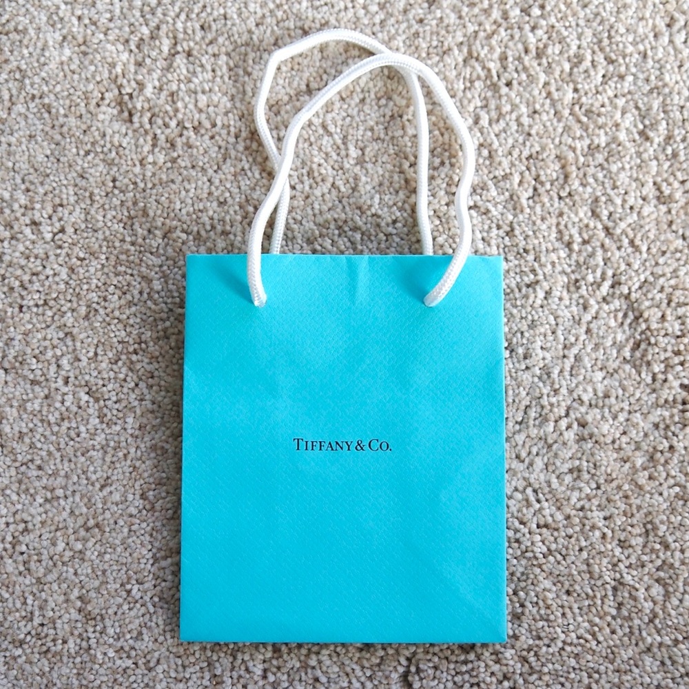 Auth Tiffany & Co. Blue Gift Paper Bag